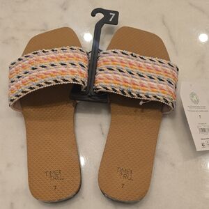 Time and Tru Women's Woven Multicolor Sandals
